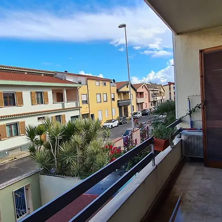 Apartment Em Holiday *